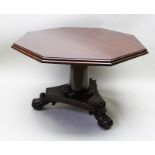 A 19TH CENTURY MAHOGANY SUPPER OR CENTRE TABLE of Regency design, having octagonal snap-top on