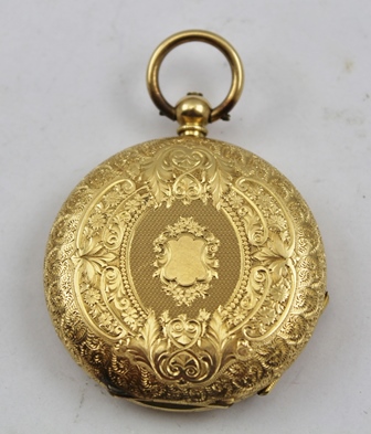 A LADY'S 18K GOLD CASED FOB OR POCKET WATCH, having an ornately chased case, engraved dial centre of - Image 2 of 2