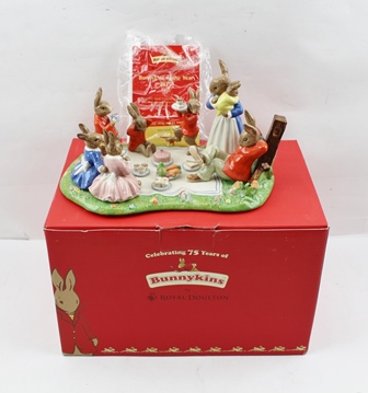 A ROYAL DOULTON CERAMIC FIGURE GROUP limited edition, "The Bunnykins Family Picnic" in original box
