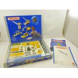 A MECCANO SET NO.5 with an instruction booklet (no.4) in ovb