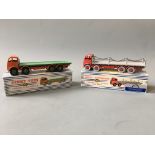 A Dinky 902 Foden flat truck and 905 Foden flat truck with chains, in boxes. (NO CONDITION REPORT,