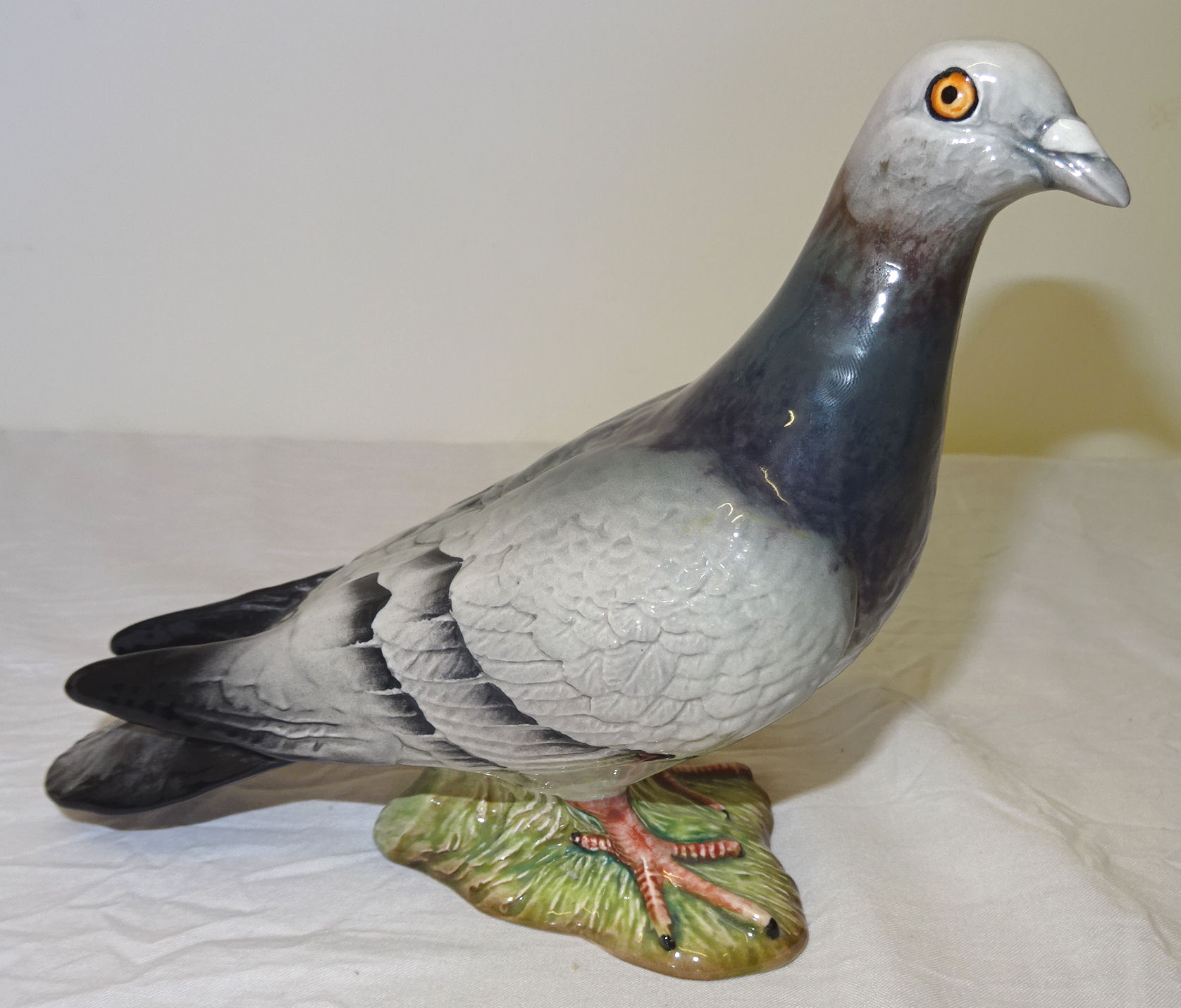 A Beswick Pigeon no.1383, second version in blue gloss.