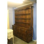 A Good quality Titchmarsh and Goodwin type oak dresser.