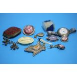 Various jewellery to include; a Cinnabar lacquer style brooch, Continental Ladies wristwatch etc.