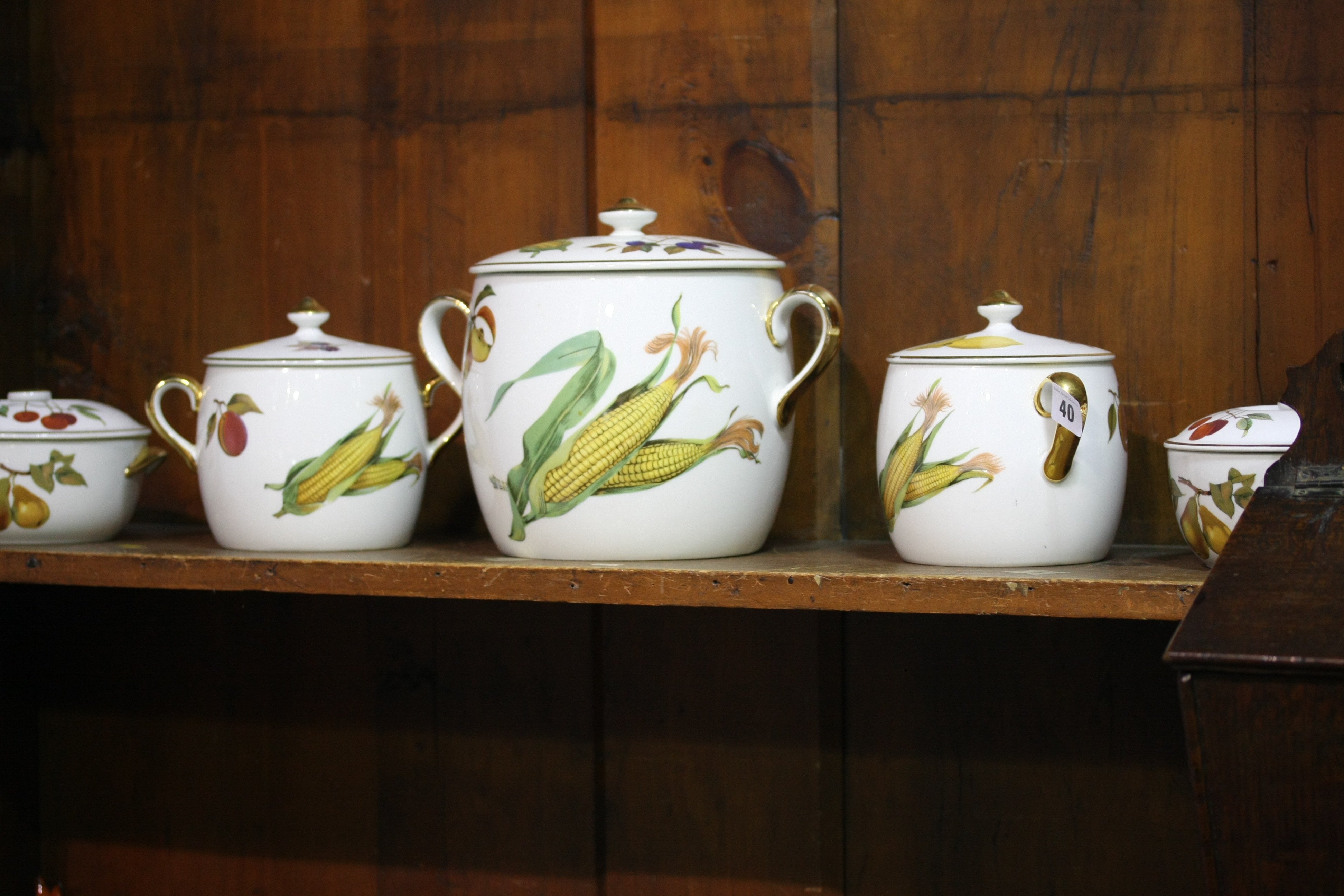 Four pieces of Royal Worcester 'Evesham Ware'.