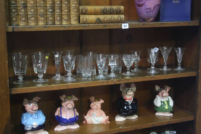 A collection of 18 various antique glasses