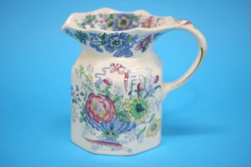 A Masons Ironstone jug and a small Royal Worcester shell dish - Image 3 of 3