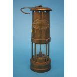 A 'Thomas and Williams' miners lamp