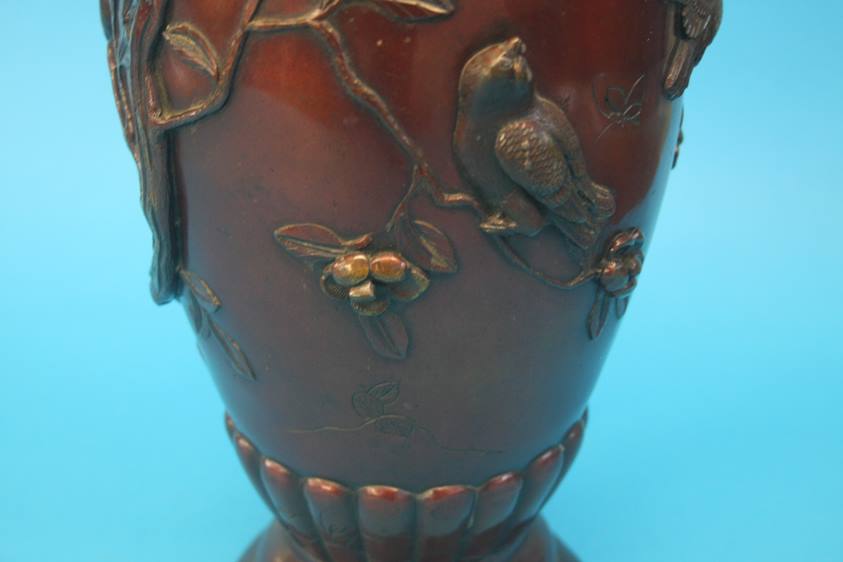 A pair of lacquered Oriental bronze type vases, de - Image 10 of 11