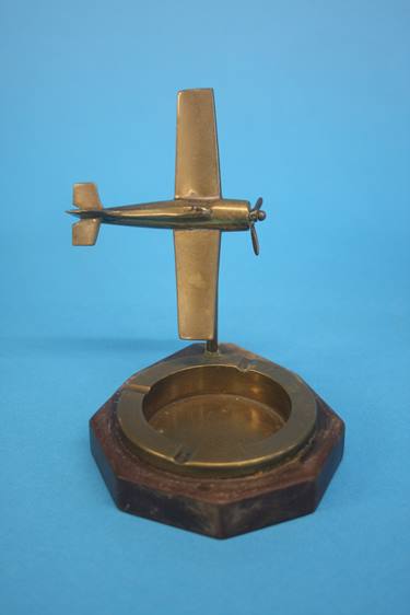 An Eccles miners lamp, two Oriental papier mache boxes and an ashtray - Image 9 of 9