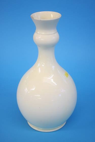 A Portland style vase and a cream ware vase (2) - Image 2 of 8