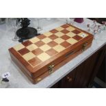 A 'Kasperov' chess set