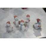 Five Nao snowmen