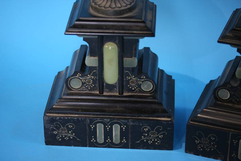 Slate and marble mantle clock garniture - Image 4 of 6