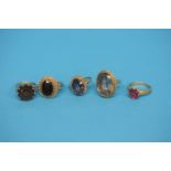 A collection of five various 9ct gold dress rings. Total weight 29.6 grams