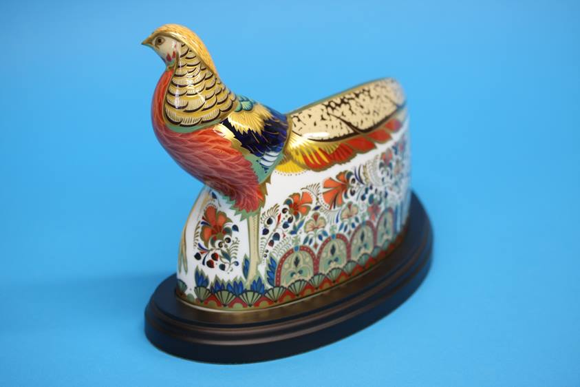 A Royal Crown Derby paperweight 'Harrods Pheasant', limited edition 224/300, gold stopper. (boxed) - Image 6 of 6