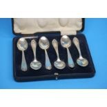 A cased set of six boxed silver teaspoons, Birmingham 1916