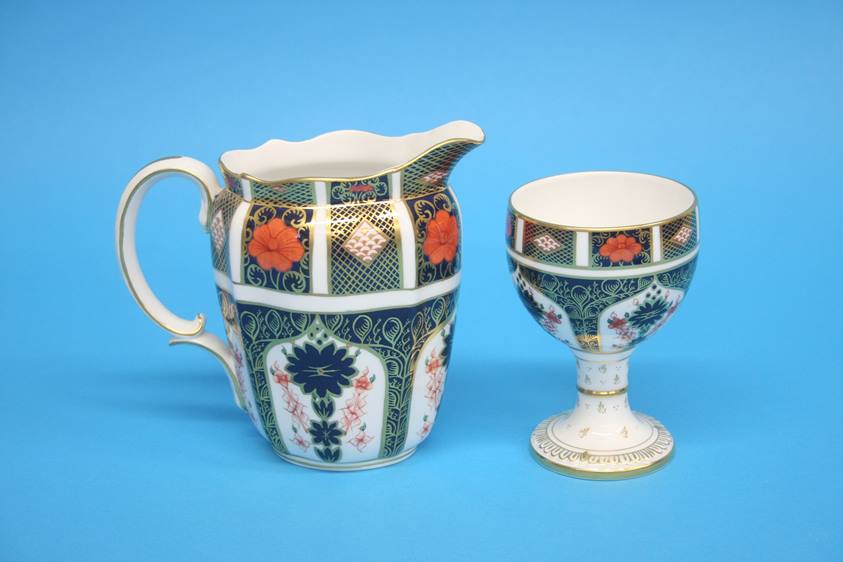 A Royal Crown Derby Imari milk jug, an Imari goblet, three small dishes and two plates. (7) - Image 4 of 4