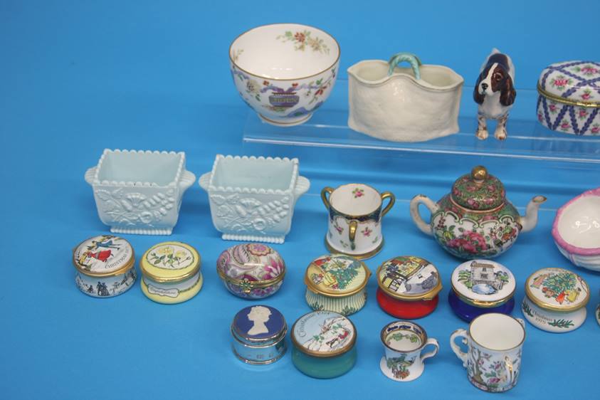 Two small trays containing pill boxes, Worcester bowl, a small Coalport tyg, Beswick dog etc. - Image 2 of 5