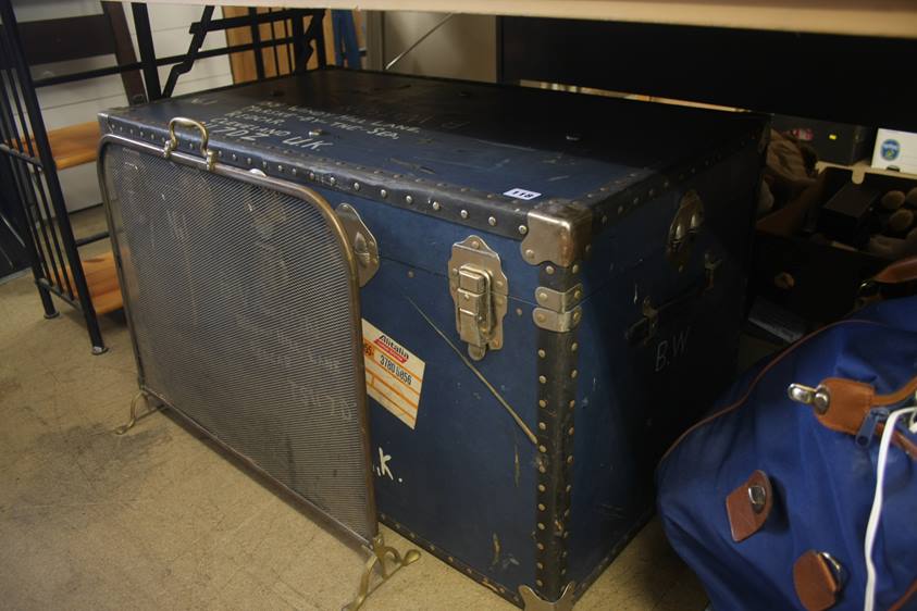 A trunk and a spark guard