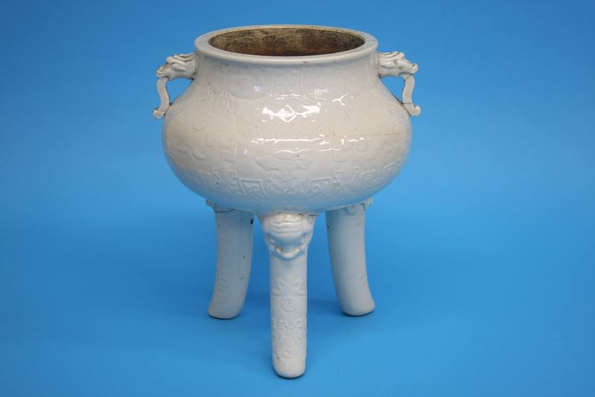 A large archaic Chinese blanc du chine censor, seal mark to base 29cm height - Image 2 of 19