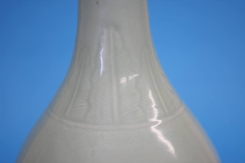 Large Celadon bottle vase, engraved with foliage, seal mark to base, 35cm Height - Image 7 of 18