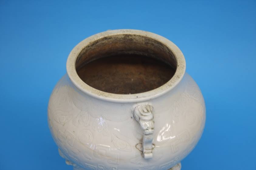 A large archaic Chinese blanc du chine censor, seal mark to base 29cm height - Image 11 of 19