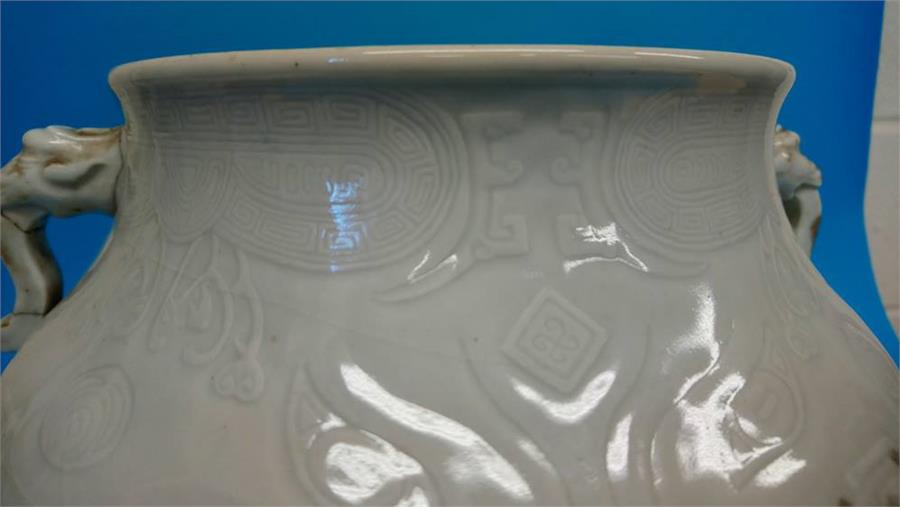 A large archaic Chinese blanc du chine censor, seal mark to base 29cm height - Image 14 of 19