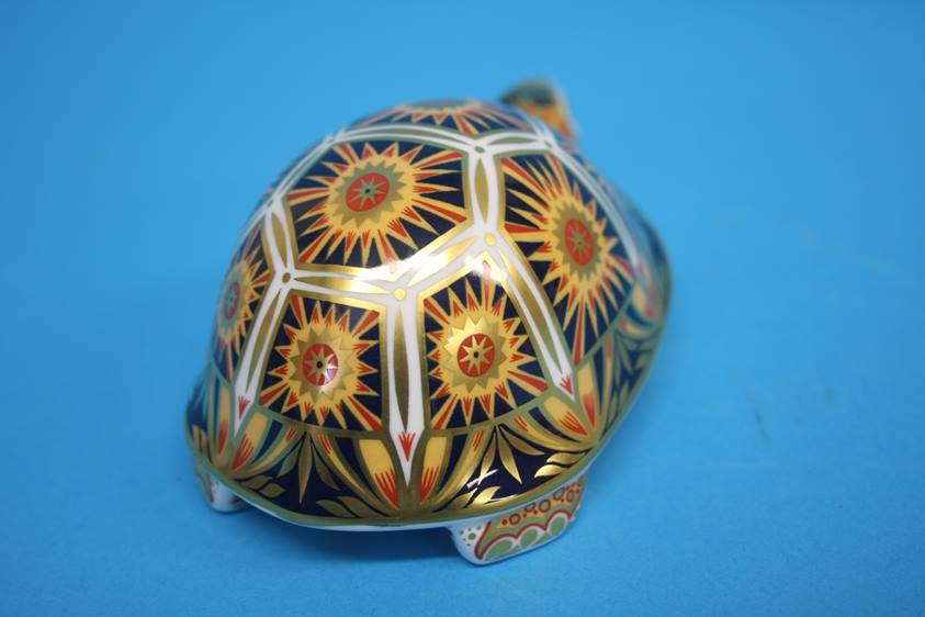 Royal Crown Derby paperweight, Madagascan Tortoise, 2000, signed Hugh Gibson, gold stopper, with - Image 10 of 14