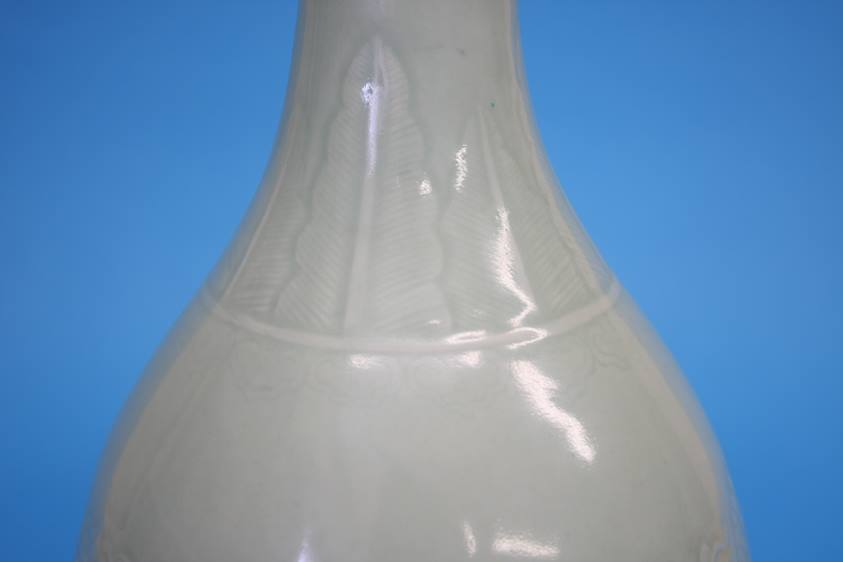 Large Celadon bottle vase, engraved with foliage, seal mark to base, 35cm Height - Image 13 of 18