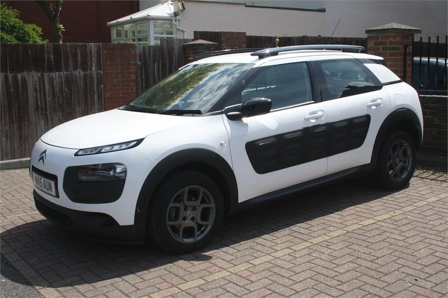 A Citroen C4 Cactus Feel E-HDI S-A, 5 door hatchback, 2015, diesel, mileage 9,948.