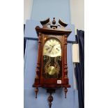 A Maxim wall clock