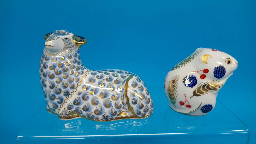 Six Royal Crown Derby paperweights; Seahorse, Scruff (dog), Border Collie 749/2500, Snake, Ram and F - Image 7 of 8