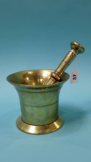 Two brass pestle and mortars - Image 5 of 6