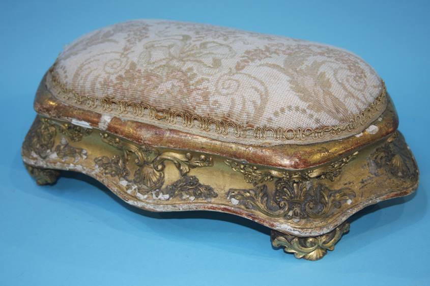 A good pair of late 19th Century giltwood footstoo - Image 3 of 5