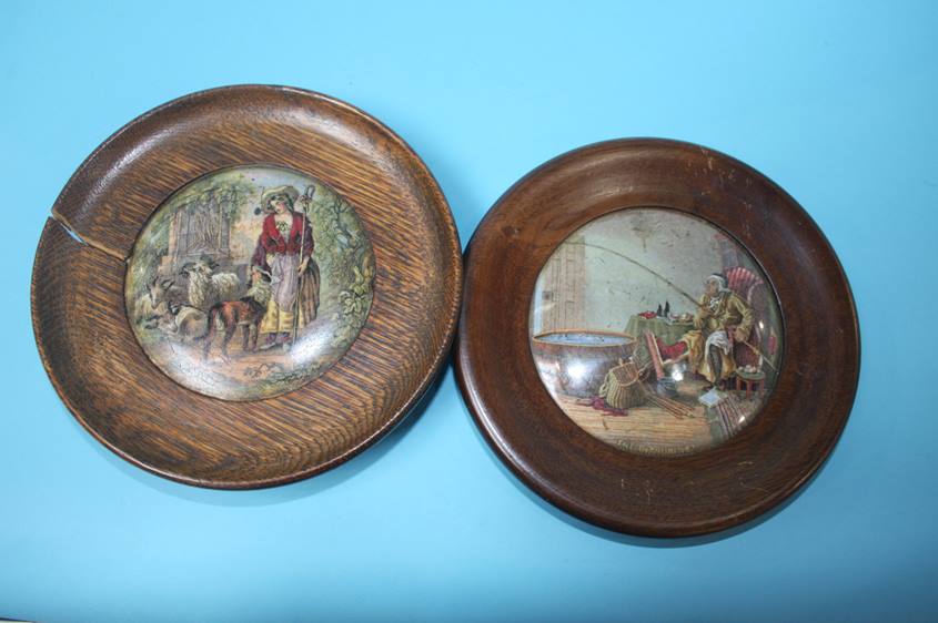 A collection of five pot lids in oak frames - Image 2 of 4