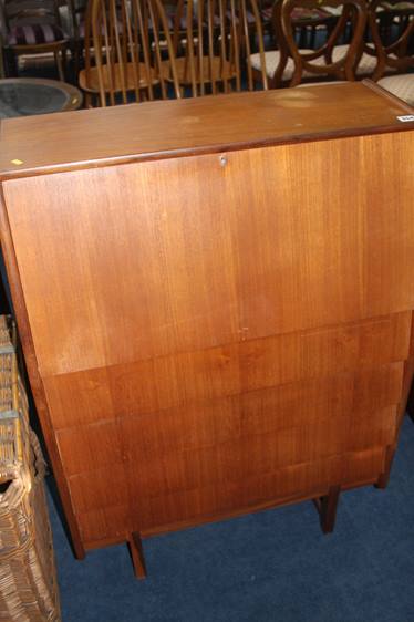 A teak bureau, 76cm wide - Image 4 of 4