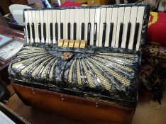 A Royal Standard accordion