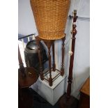 Lamp, linen basket etc.