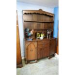 An oak dresser. 129cm