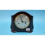 A Smith's Bakelite mantle clock