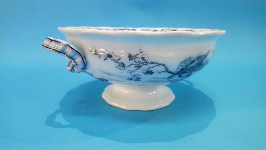 A Victorian blue and white dish - Image 3 of 4