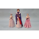 A Royal Doulton figure Queen Elizabeth II, HN 2878, Limited edition, 920/2500, another HN2502 and '