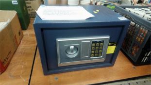 Table top safe (1379a)