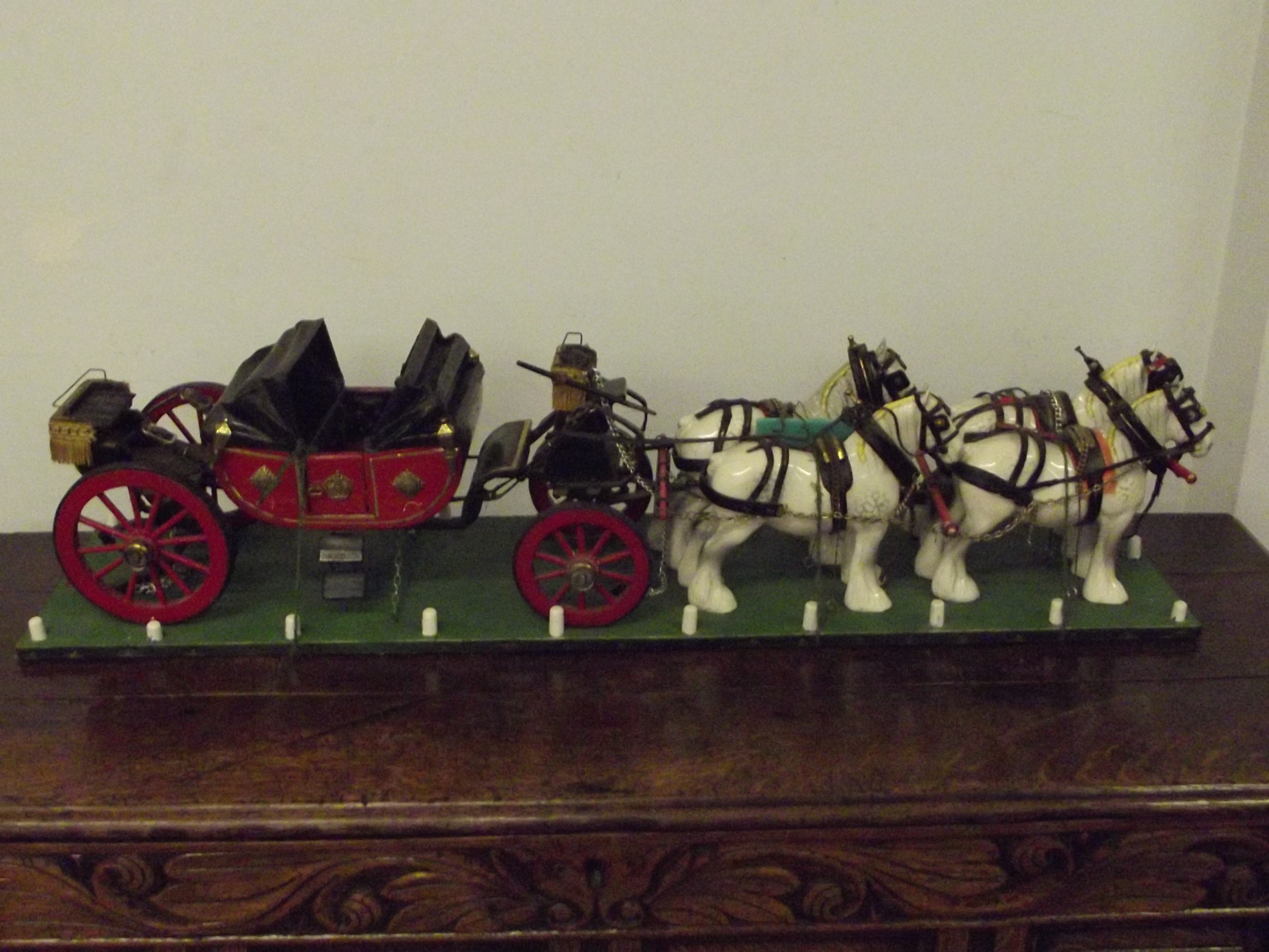 Scratch built horse carriage, modelled with four d