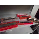 6 Hornby railway trains and carriages