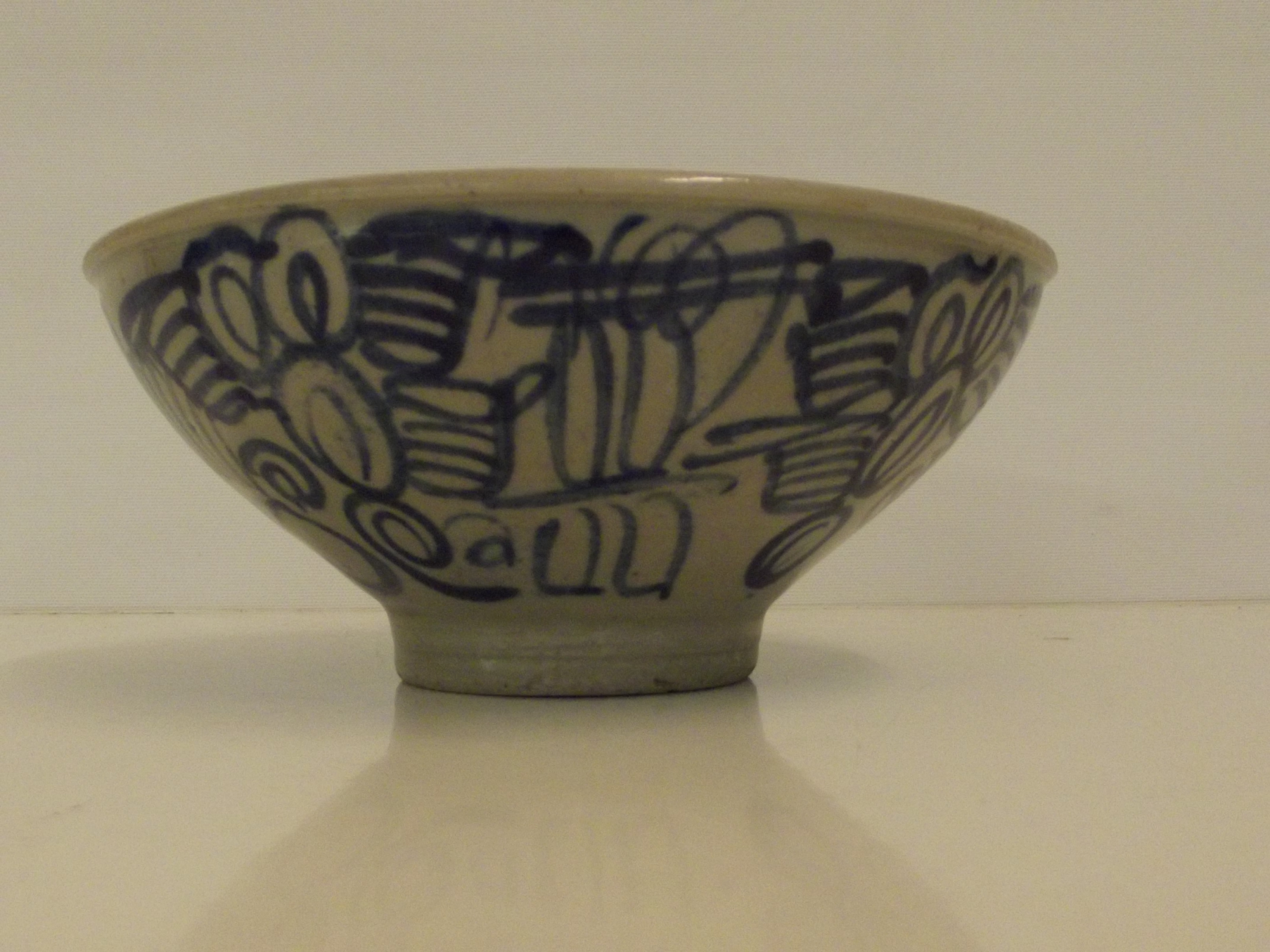 18th century blue and white ship wreck bowl