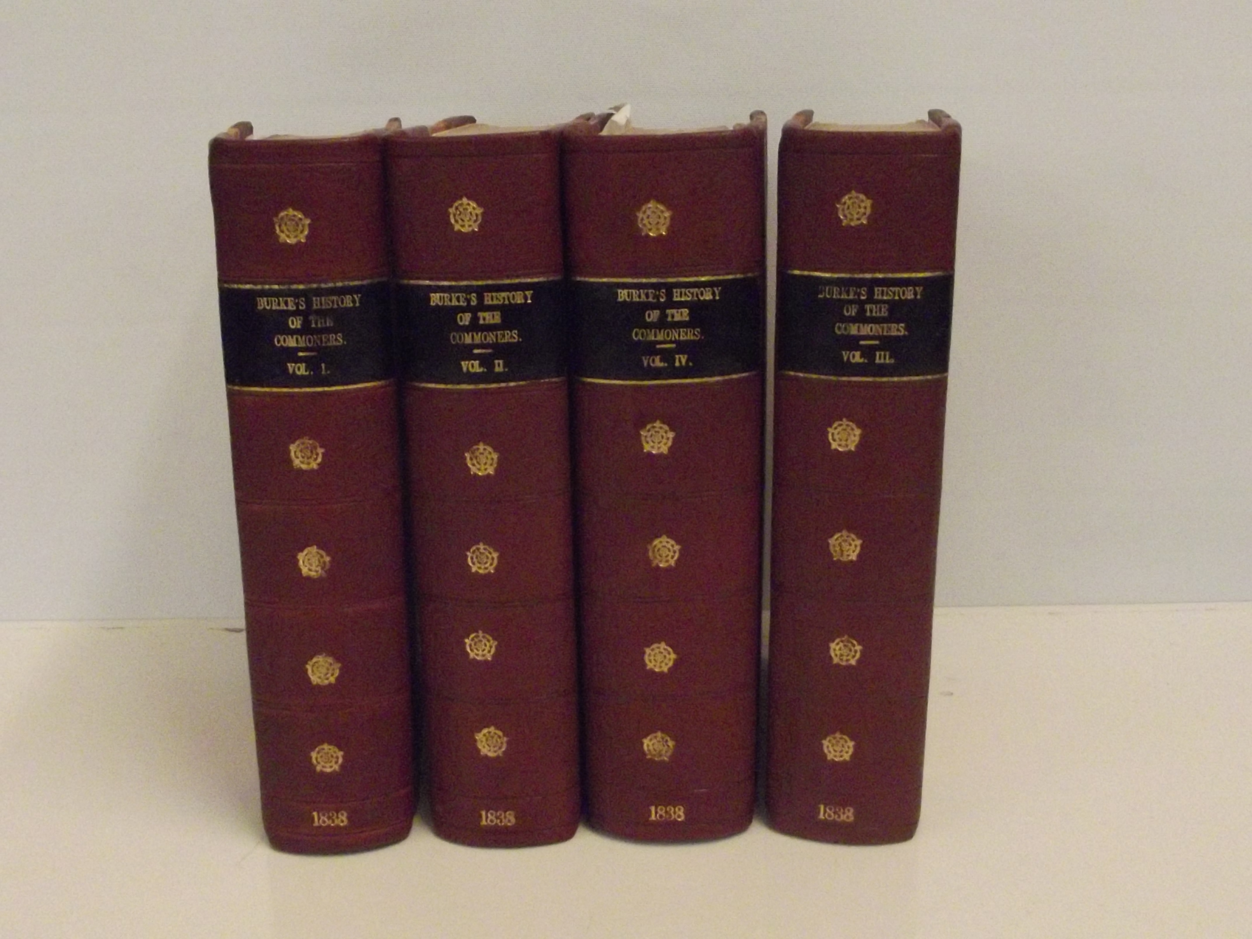 Burke's History of the Commoners, four leather bou