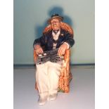 Royal Doulton HN2677 "Taking things easy" 19cm