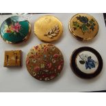 A collection of 6 vintage compacts